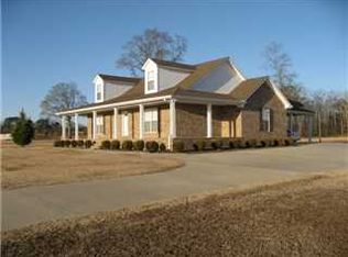 22244 Easter Ferry Rd, Elkmont, AL 35620