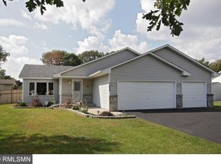 7293 Lea Ct N, Circle Pines, MN 55014