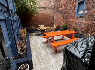 180 Christopher Columbus Dr #1, Jersey City, NJ 07302