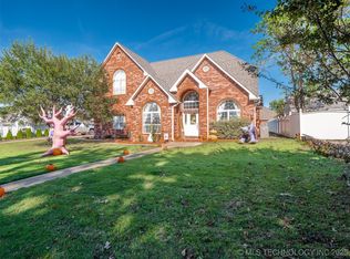 33 River Oaks, McAlester, OK 74501
