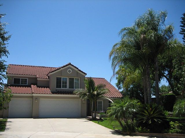 1st image of 2528 Sloan Dr