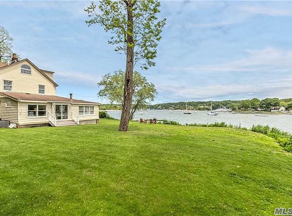 2nd image of 34 Harbor Heights Dr