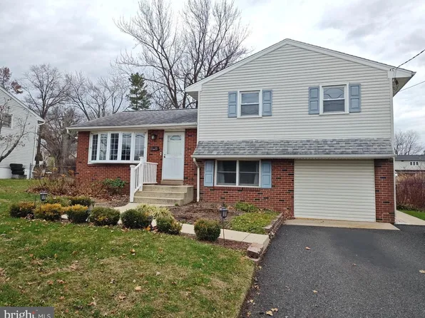 438 N Main St, Telford, PA 18969