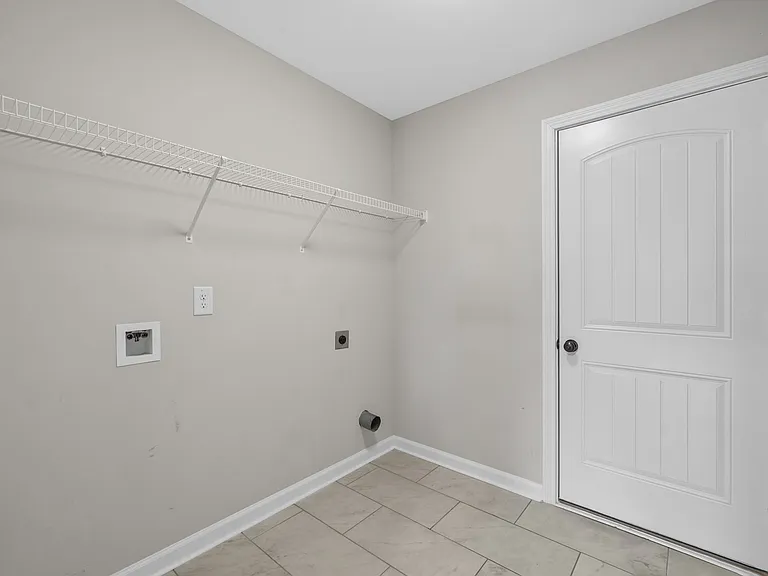 805 Waldon Ct — Photo 14