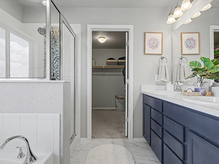 3792 Vineyard Cir — Photo 32