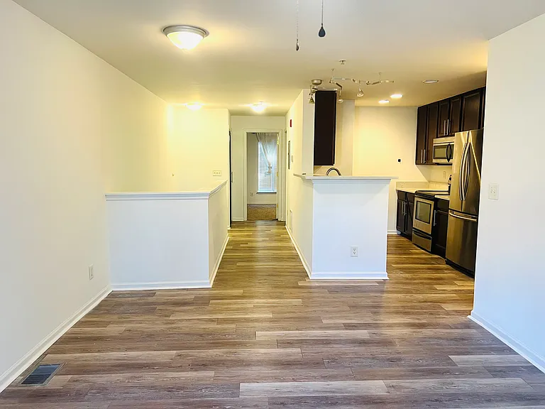 3819 Picasso Ct — Photo 10