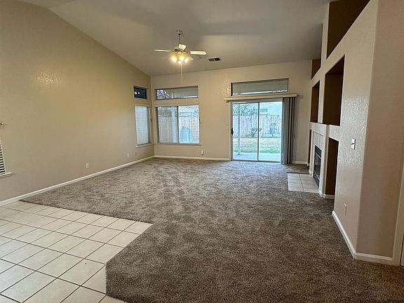 3rd image of 2260 E Niles Ave