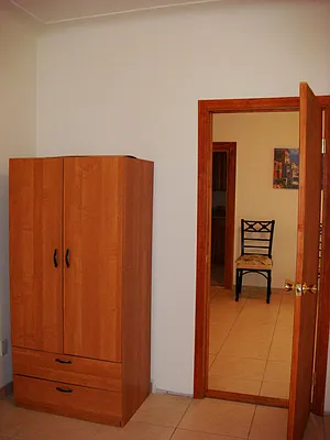 Rented by Avanguard Realty Corp | media 5