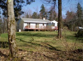 45 North Rd, Peru, MA 01235