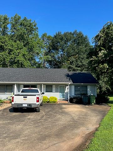 1st image of 108 N College Manor Dr