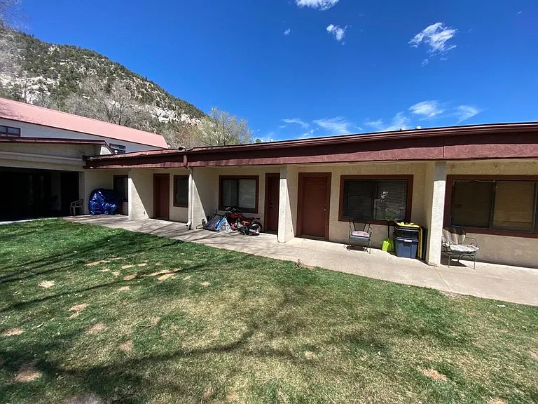 689 Animas View Dr #9 — Photo 1