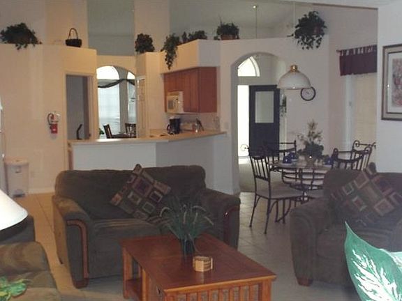 4th image of 15714 Heron Hill St