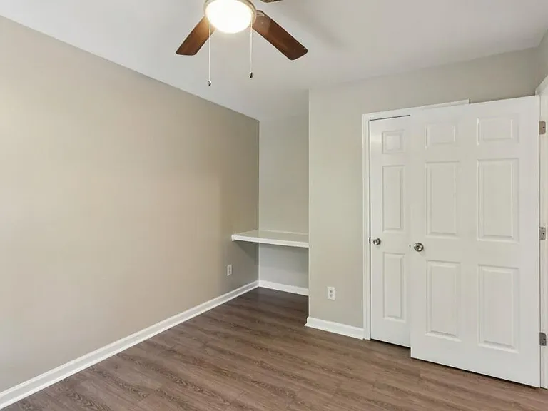 739 Prince Pl NW — Photo 24