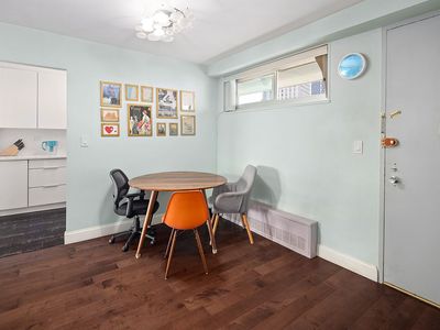 185 Park Row APT 13F, Manhattan, NY, 10038