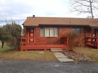 8 Jones Quarry Rd, Woodstock, NY 12498