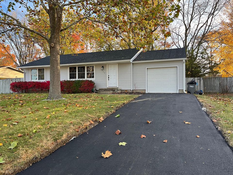 1st image of 2232 Delaware Dr