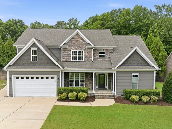 5916 Rounder Ln, Holly Springs, NC 27540