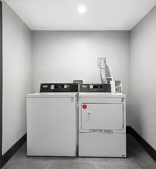 527 Carroll St #2R — Photo 9