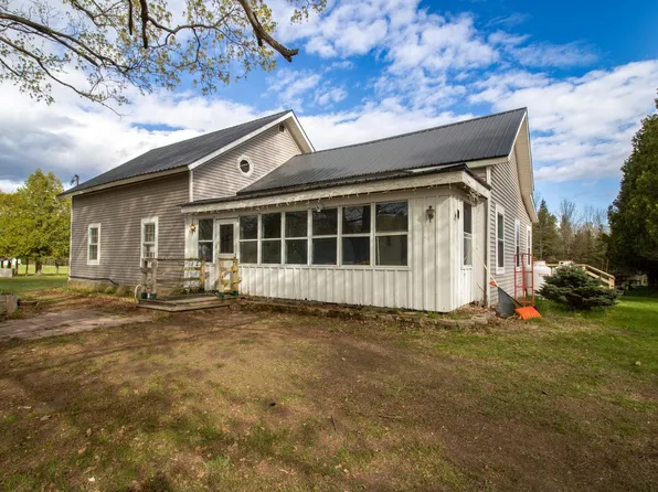 858 County Route 38, Norfolk, NY 13667