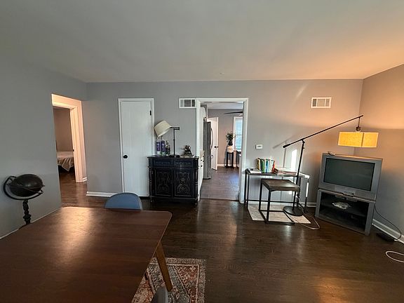 5th image of 2321 S 24th Ave