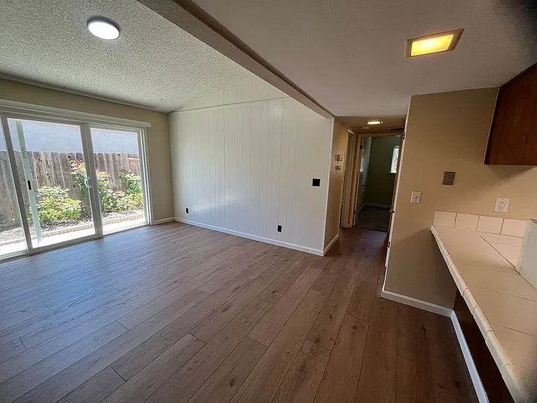 Cowell 4808-4810 — Photo 12