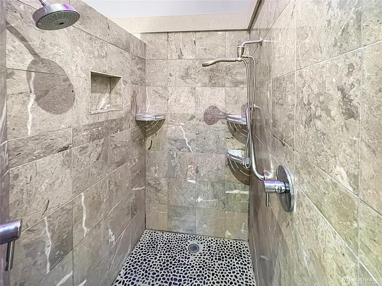 1507 S Jackson Ave — Photo 13