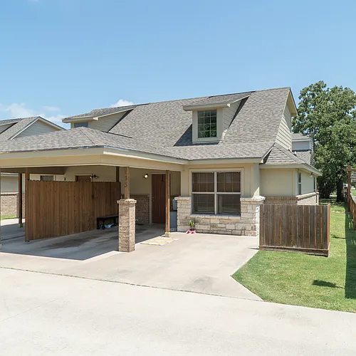 143 Meadow Park Cir #143 Photo 1
