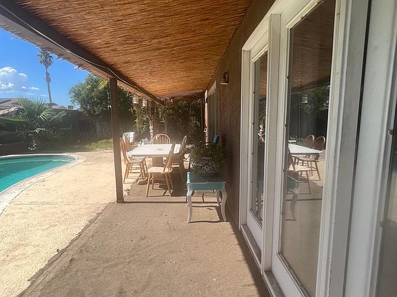 3rd image of 6987 Westpark Ct