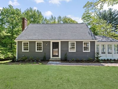 14 Spring St, Hingham, MA, 02043