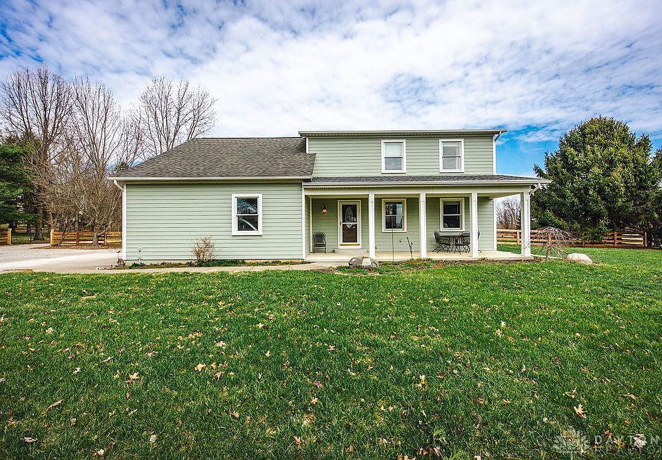 1st image of 3064 Oxford Middletown Rd