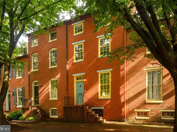 135 W Hill St, Baltimore, MD 21230