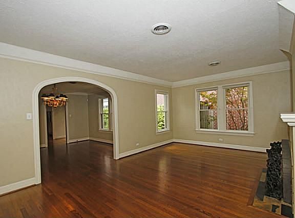 3rd image of 3921 Stanford Ave