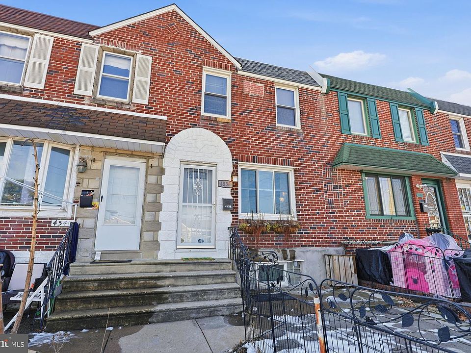 1st image of 4538 Sheffield Ave