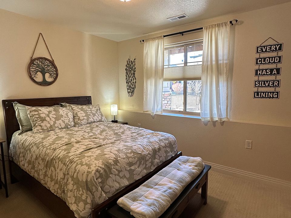 1st image of 517 Brennan Cir