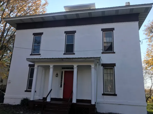1411 Park St APT 3, Syracuse, NY 13208