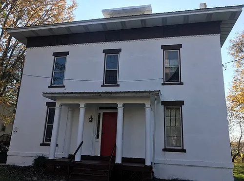 1411 Park St #3 Photo 1