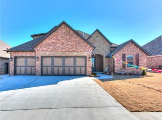 5612 Ledgestone Dr, Mustang, OK 73064