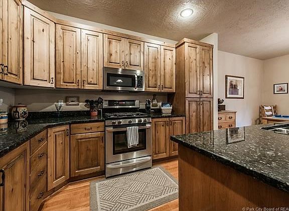 2nd image of 12 Trailside Ct #54