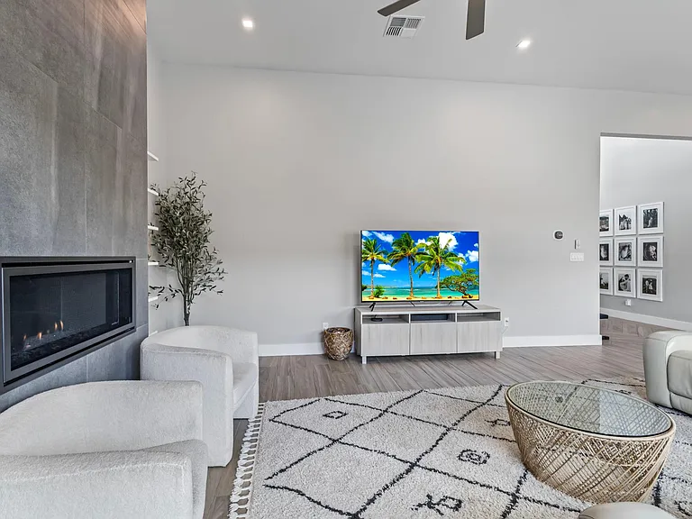 7908 Tiburon Hills Dr NW — Photo 7