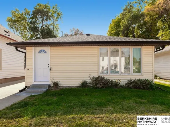 711 Avenue A, Plattsmouth, NE 68048