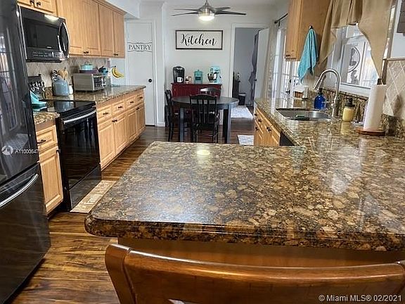 4th image of 2605 NW 98th Way