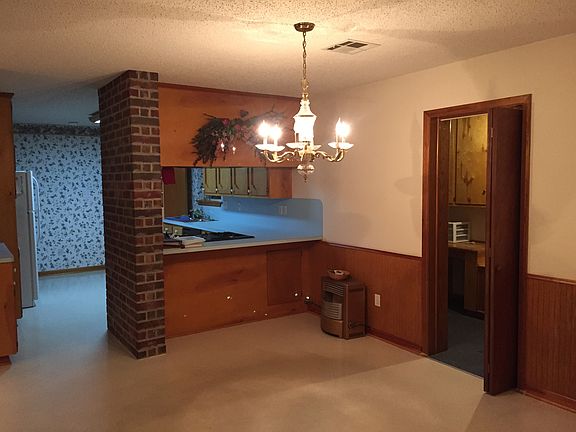 5th image of 823 Garden Dr #D