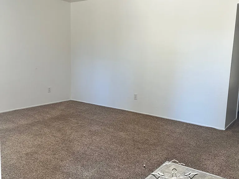 629 Kate Hayes St — Photo 3