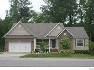 8209 Henderson Rd, Apex, NC 27539