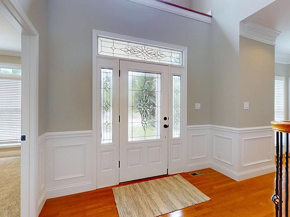 3rd image of 12205 Fiser Ln