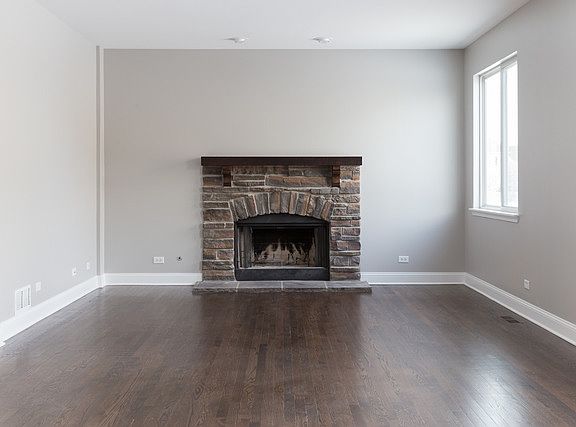 5th image of 151 Stanton Dr