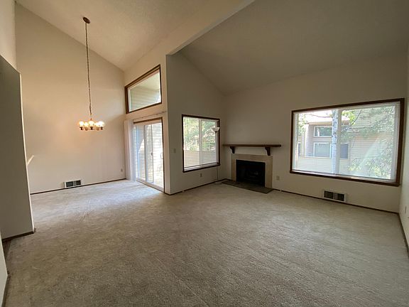 3rd image of 14609 NE 45th St APT E9