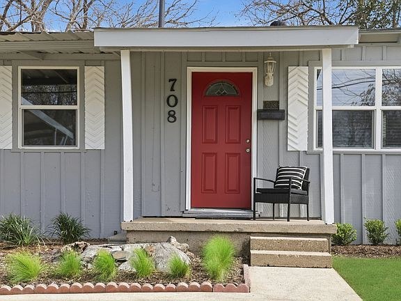 4th image of 708 N Alamo Rd