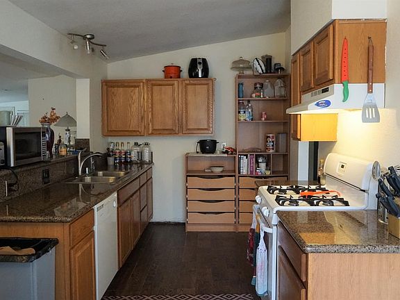 5th image of 6428 Colette Way