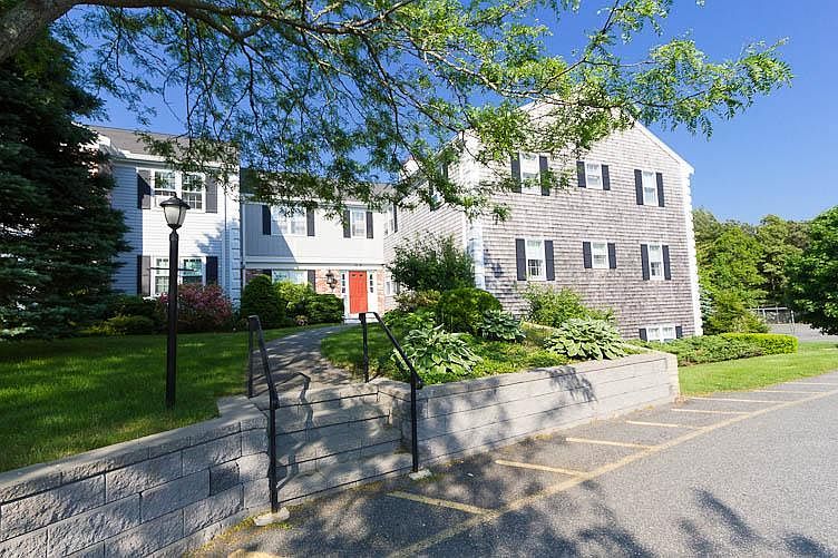 1st image of 95 Highview Drive #95